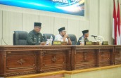 Sekda Inhil Wakili Bupati Sampaikan Penjelasan Ranperda Perubahan APBD 2026 di DPRD