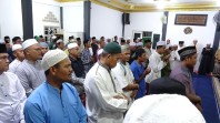 Pemkab Inhil Hadiri Peringatan Maulid Nabi di Masjid Sirajul Bilad