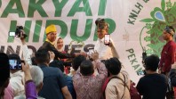 Dari Balai Adat LAMR, WALHI Dorong ‘Gerakan Pulihkan Indonesia’ Melalui Penghentian Sumber Kerusakan, Pengakuan Hak Masyarakat Adat, dan Perlindungan Ekosistem