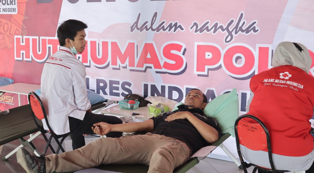 HUT Humas Polri ke 72, Polres Inhu Kumpulkan Puluhan Kantong Darah