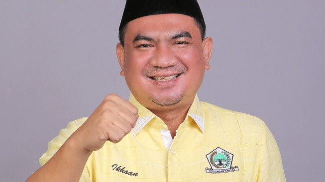 PLT Ketua Partai Golkar Inhil Tegak Lurus Dukung Herman-Yuliantini Sebagai Calon Bupati dan Wakil Bupati