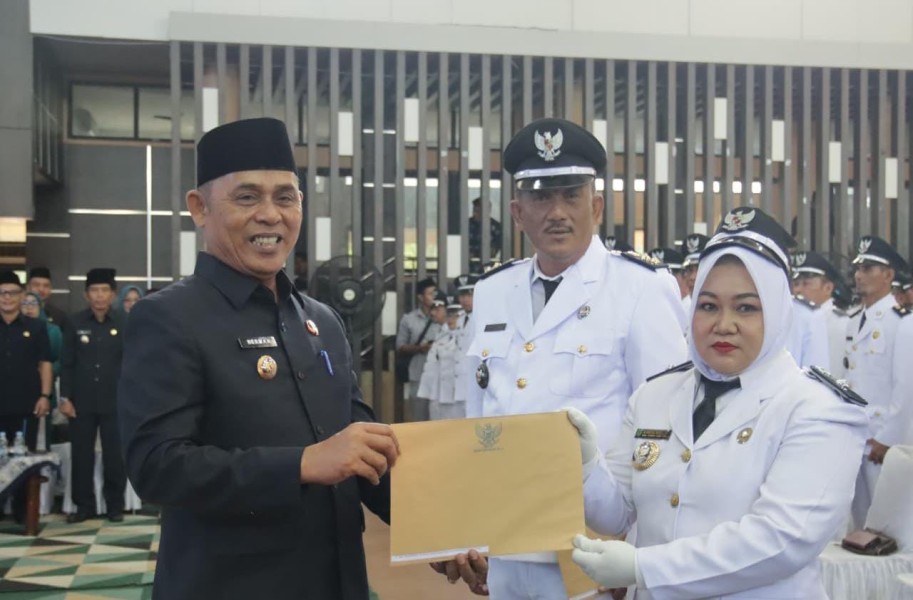 Bupati Inhil Kukuhkan Penambahan Masa Jabatan 193 Kepala Desa