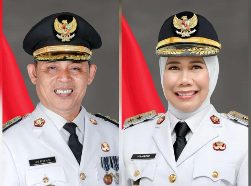 Haji Herman-Yuliantin Resmi Dilantik sebagai Bupati dan Wakil Bupati Inhil