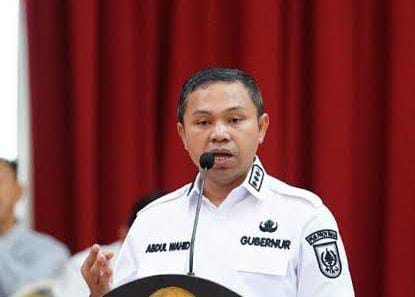 Gubernur Riau Abdul Wahid Pusing Mikirin Defisit Rp2,2 Triliun