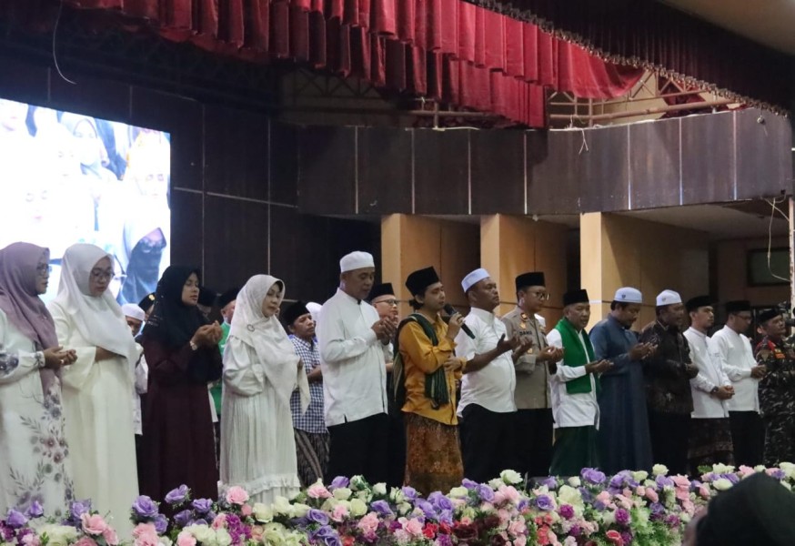 Bupati Herman dan Gus Roudhy Gelar Halal Bihalal dengan Selawat, Wujudkan Kecintaan kepada Rasulullah