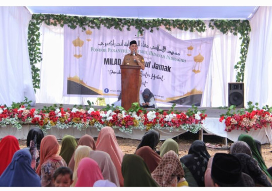Pj.Bupati Inhil Herman Hadiri Milad Dan Haul Jamak Ponpes Miftahul Hidayah
