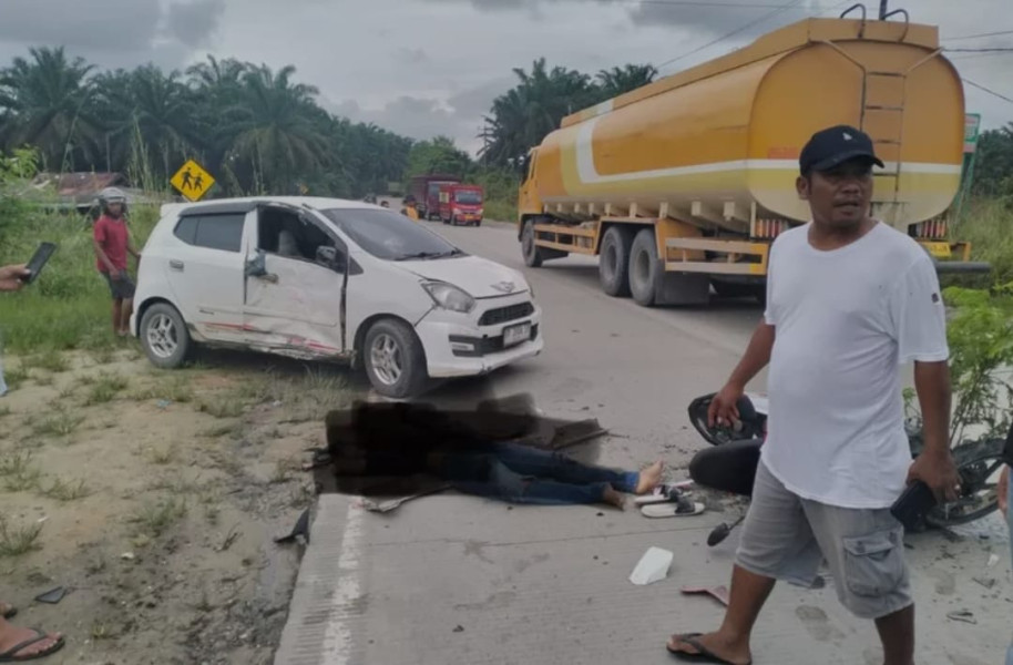 Pengendara Honda Beat  Kritis, Diduga Tabrak Toyota Agya