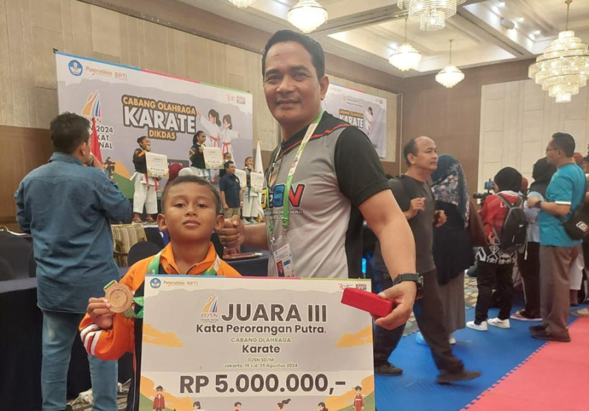 Harumkan Inhil, Gibran Rajawali Raih Peringkat ke-III Kejuaraan Karate Nasional