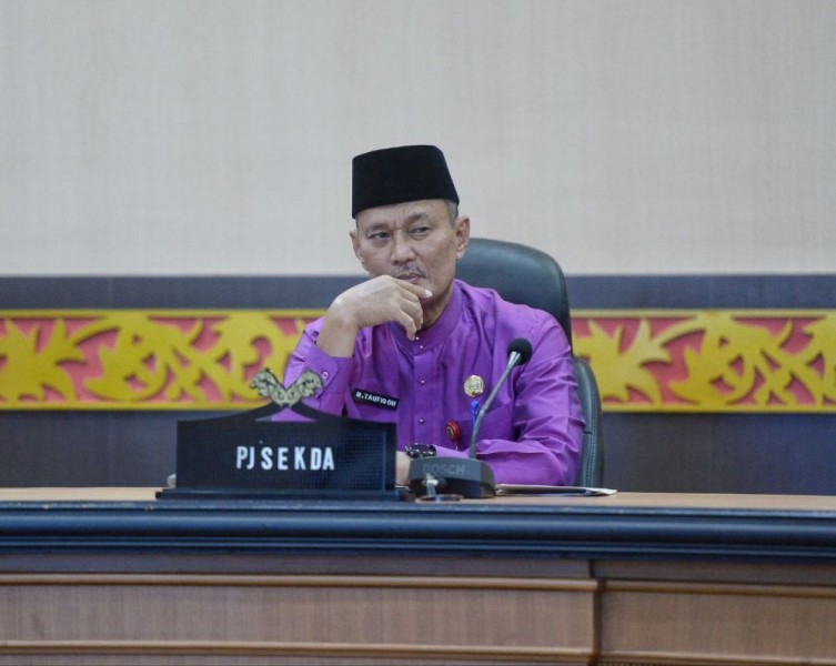 Pemprov Riau Pangkas Anggaran Perjalanan Dinas Hingga 50 Persen