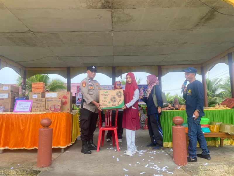 Meriahkan HUT KORPRI, PGRI, HGN dan Kesehatan, Polsek Kuindra Ikuti Jalan Santai