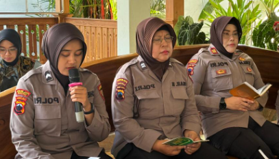 Sosok Polwan Polresta Banyumas Hafal 30 Juz Al-Quran