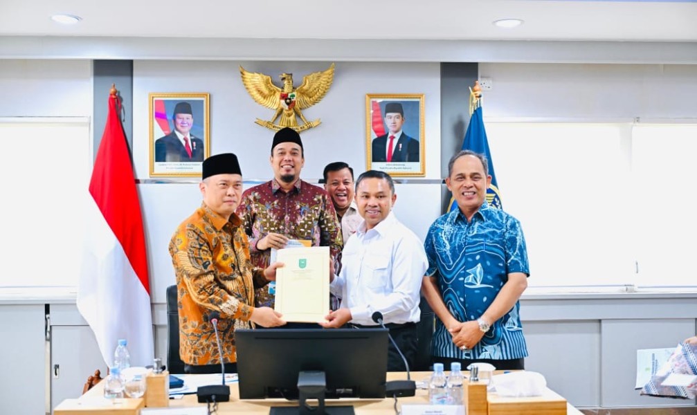 Bupati Inhil Sampaikan Kondisi Bandara Tempuling ke Kementerian Perhubungan RI