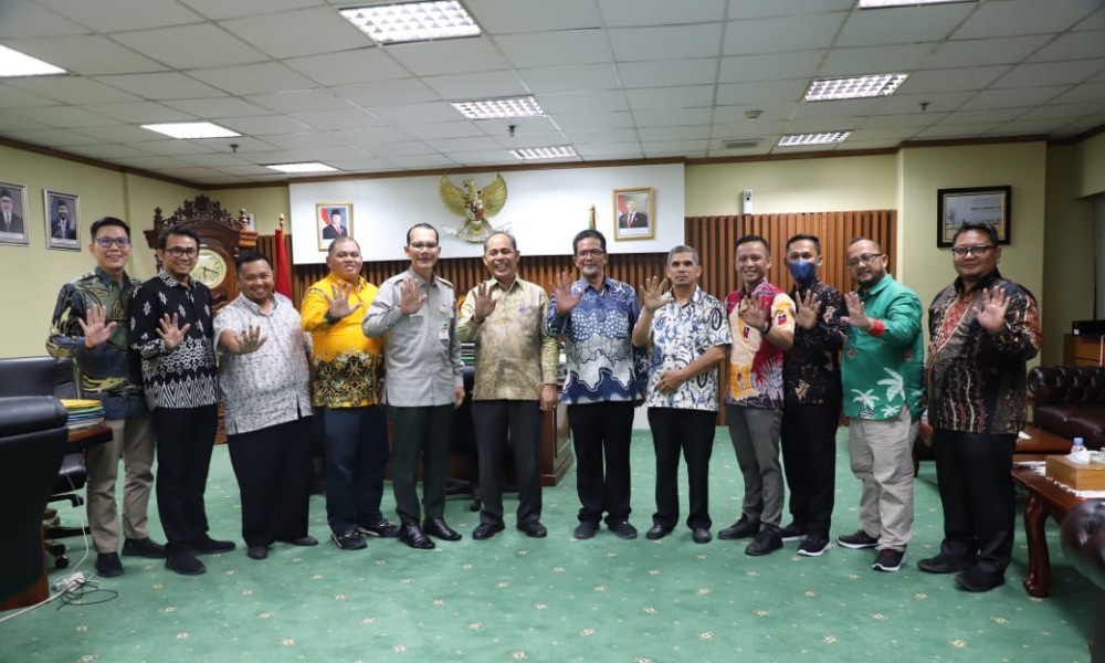 Bupati Inhil Temui Sekjen Kementan Bahas Penguatan Sektor Pertanian, Perkebunan, dan Peternakan