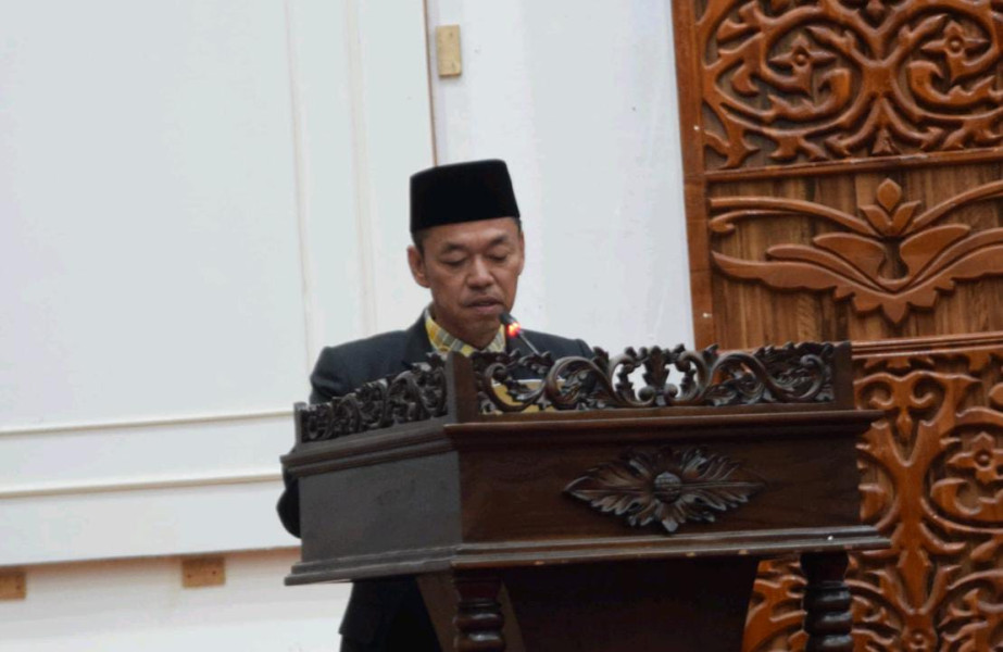Penyampaian Ranperda Perubahan KUA dan PPAS APBD 2024 , Dipimpin Waka DPRD Rohil Abdullah