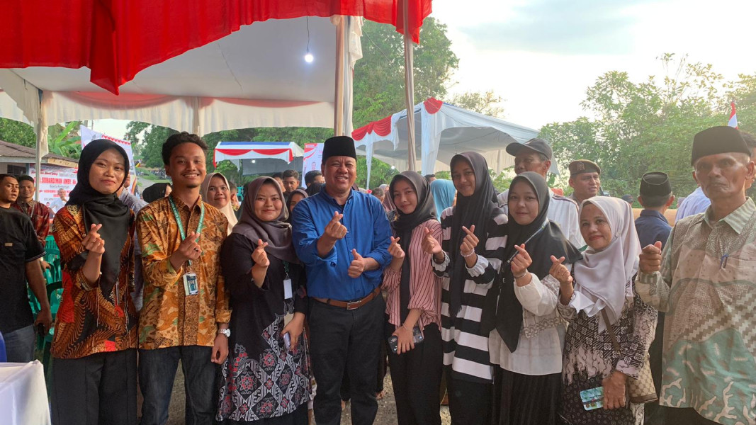 Kelompok 29 Kkn Umri Turut Berpartisipasi Dalam Acara Melayur Jalur Desa Koto Benai