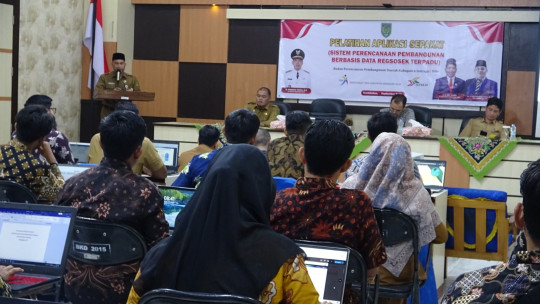 Pentingnya Perlindungan Data Pribadi dalam Pelatihan SEPAKAT Pemerintah Kabupaten Indragiri Hilir