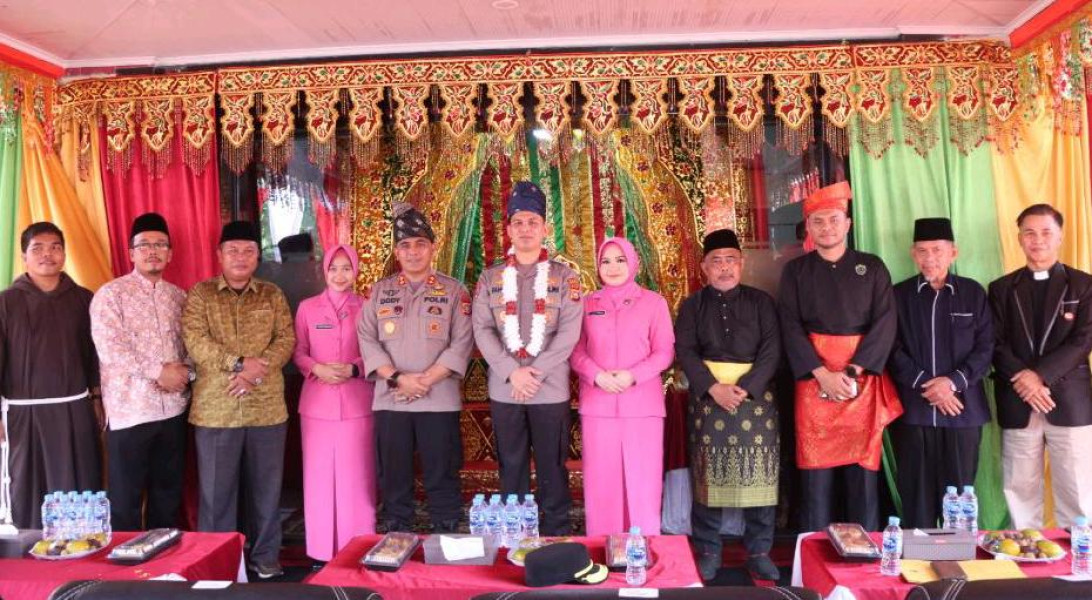 Prosesi Sertijab Kapolres Inhu Berlangsung Khidmat
