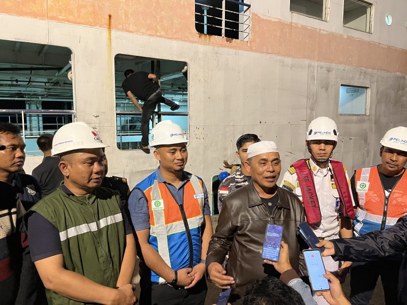 Kapal Roro Tiba di Parit 21 Tembilahan, Satu Janji Bupati Inhil Terwujud