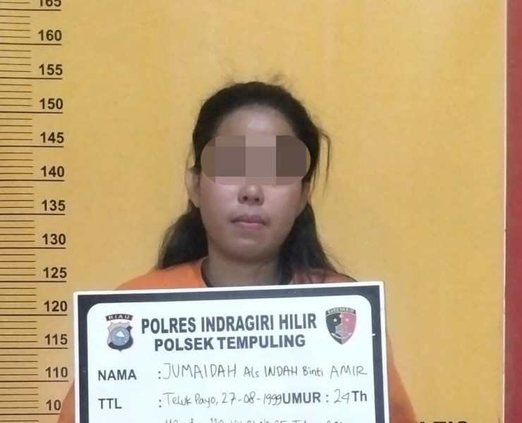 Wanita Muda Ditangkap Jual Sabu di Kecamatan Tempuling