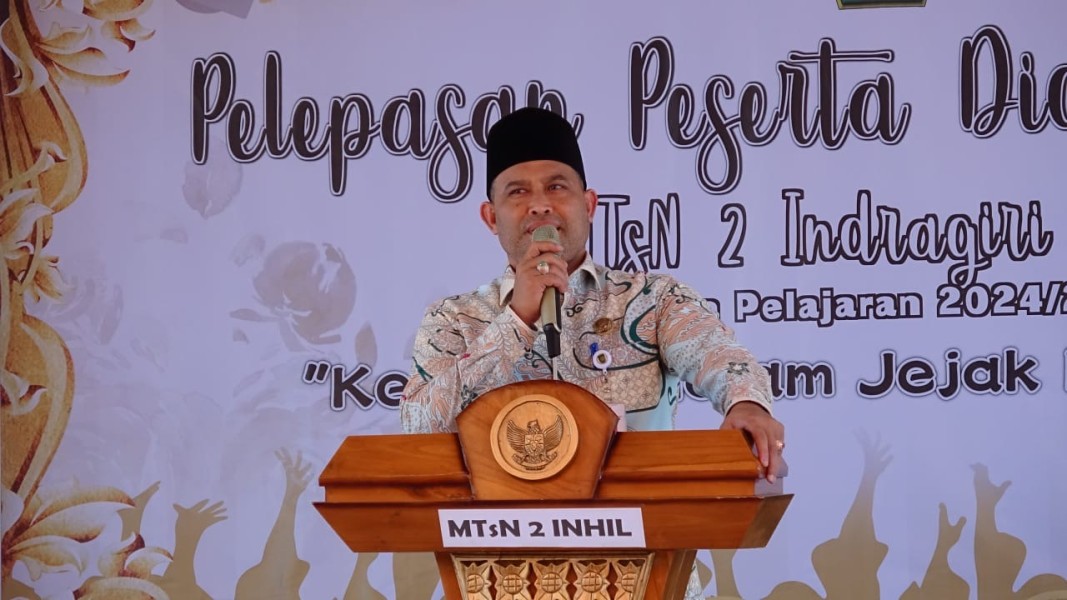 Staf Ahli Bupati Inhil Hadiri Acara Pelepasan Siswa Kelas IX MTsN 2