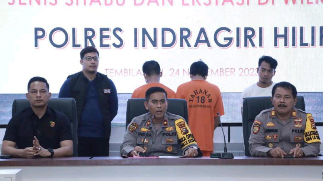 Polres Inhil Kejar Pengedar Sabu Hingga ke Pematang Reba