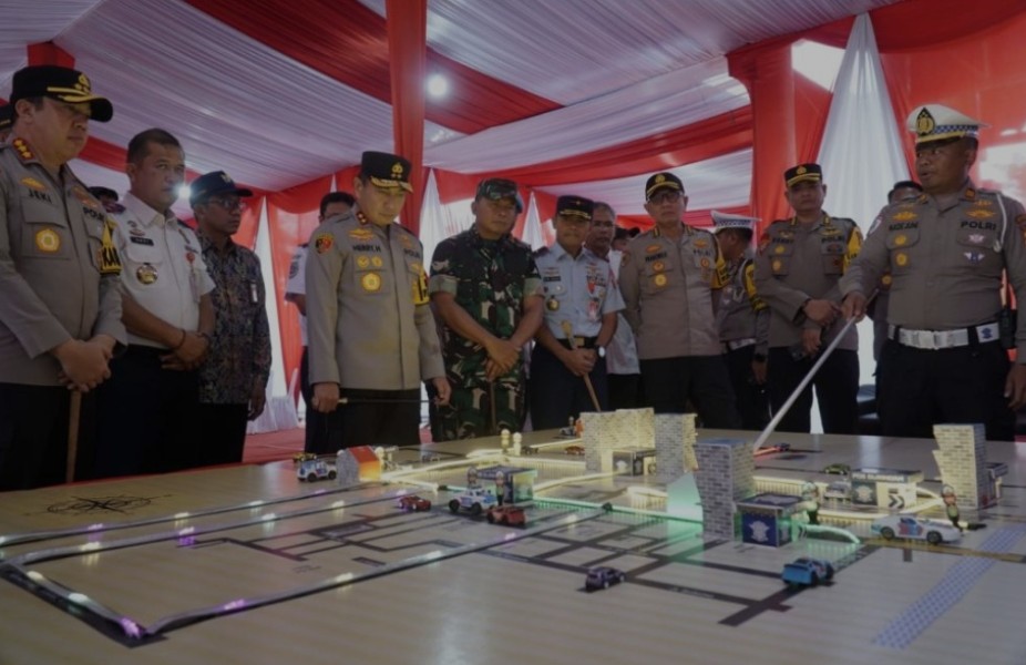 Kapolda Riau dan Forkopimda Tinjau Pos Pengamanan Mudik