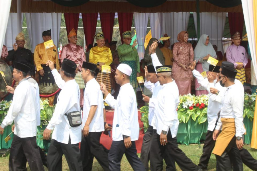 Pelepasan Pawai Ta'aruf MTQ ke 53 Tingkat Kabupaten Inhil di Selensen