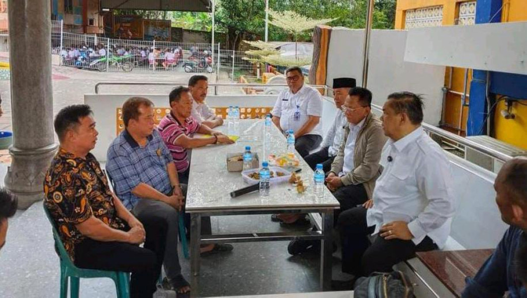 Bistamam Dampingi Sekdaprov Riau Silaturahmi dengan Warga Tionghoa Bagan Batu