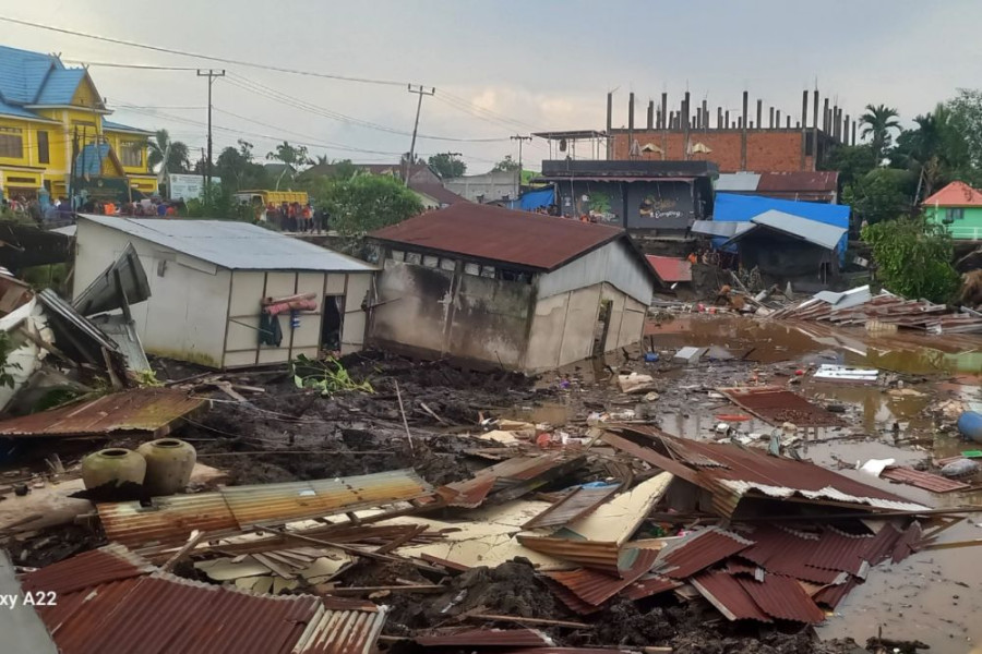 Pemkab Inhil Tetapkan Status Tanggap Darurat Longsor di Parit 5 Tembilahan Hulu