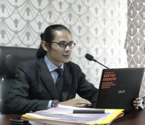 Mantan Presiden Mahasiswa Unisi Pertama Dilantik Jadi Dekan FEB
