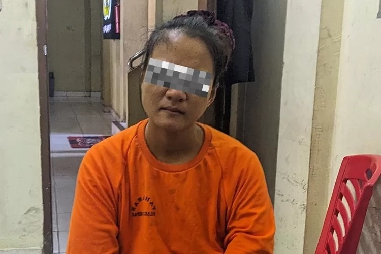 Curi Deodoran, Seorang Perempuan di Pekanbaru Ditangkap Polisi