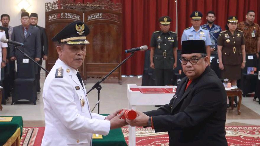 Herman Dilantik Jadi Pj Bupati Inhil