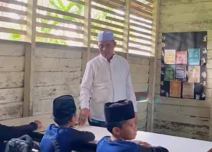 Haji Herman: Jangan Bedakan Sekolah Negeri dan Swasta, Bantuan Kita Samaratakan