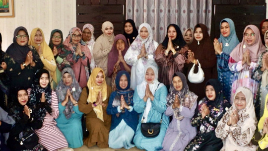 PJ Ketua TP PKK Inhil Gelar Yasinan Rutin Bulanan Di Rumah Suluk Kediaman PJ Bupati