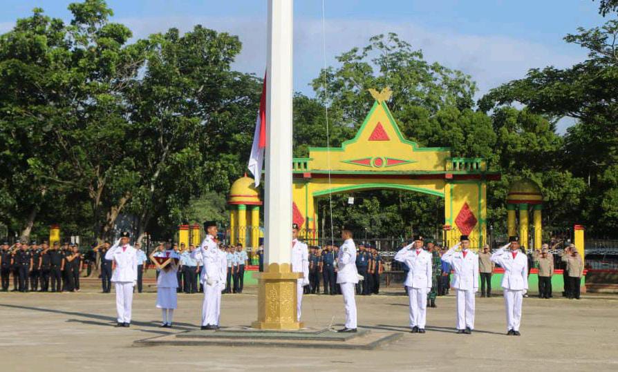 Upacara Peringatan Hari Pahlawan Nasional di Lapangan Gajah Mada Tembilahan