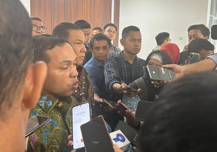 Angka Putus Sekolah, Gubri Desak Disdik Riau Perbaiki Kinerja