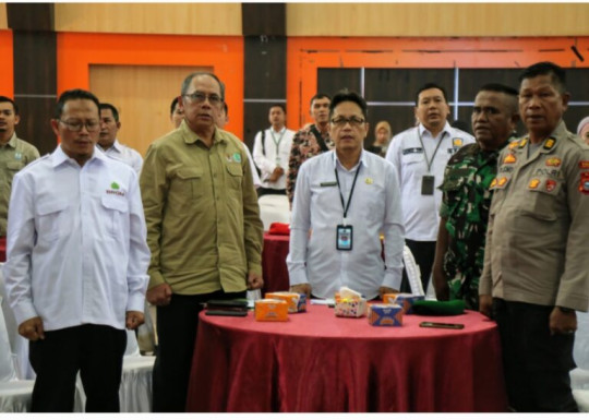 Asisten III Setdakab Inhil Fajar Husein Buka FGD Tata Kelola Dan Rehabilitasi Mangrove Di Kabupaten Indragiri Hilir
