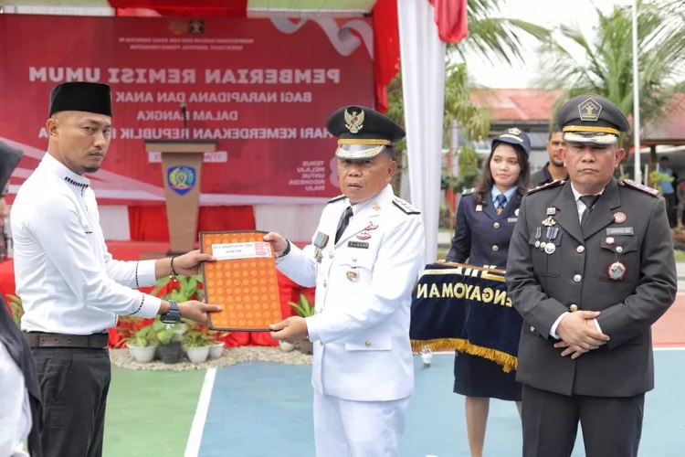 236 Napi Lapas Kelas IIB Selat Panjang Terima Remisi