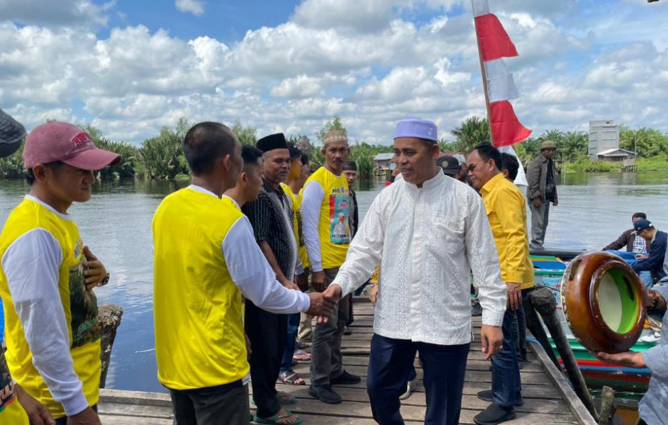 Kader Golkar Lubuk Kempas Sambut Kahadiran Haji Herman Calon Bupati Inhil