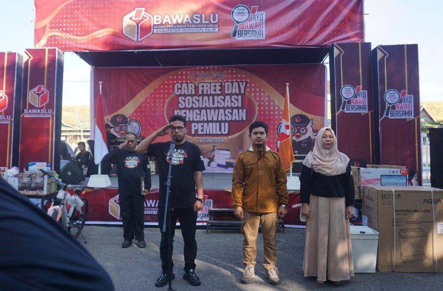 Bawaslu Inhil Gelar Upacara Peringatan Hari Pahlawan di Arena Car Free Day Tembilahan