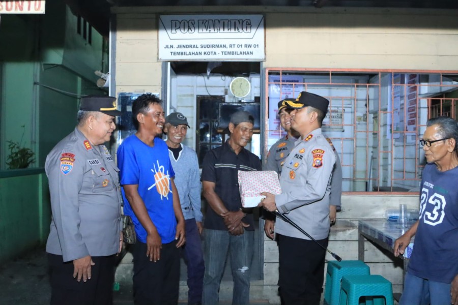 Kapolres Inhil Cek Satkamling dan Sosialisasikan Program Green Satkamling di Tembilahan