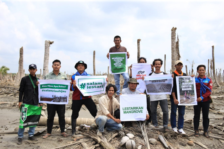 Generasi Muda dan Perempuan Pulihkan Ekosistem Mangrove Pesisir Inhil