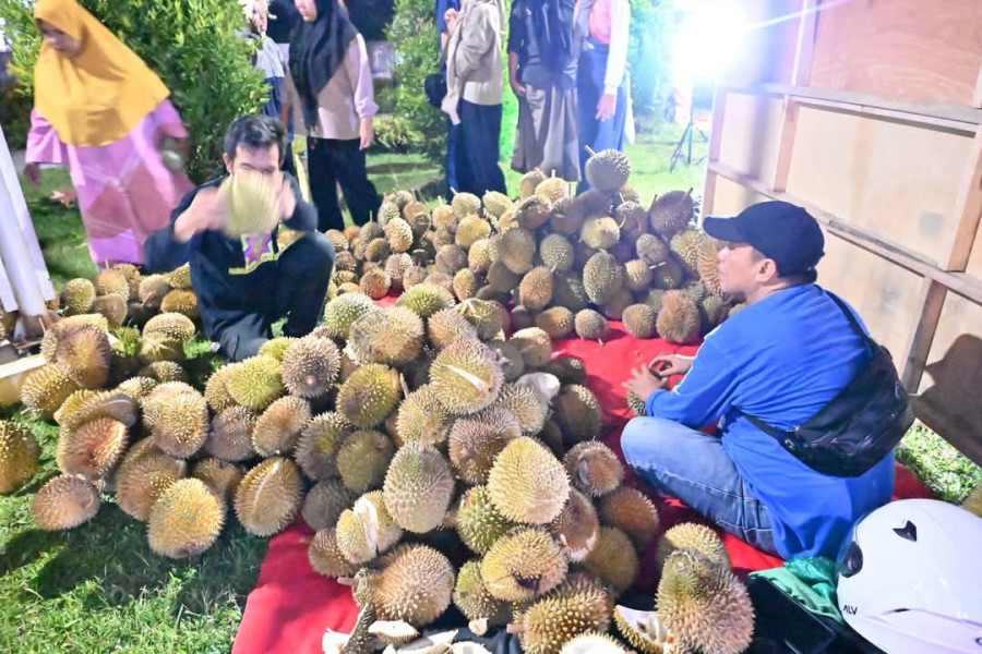 Ratusan Masyarakat Tumpah Ruah ikuti Durian Party PWI
