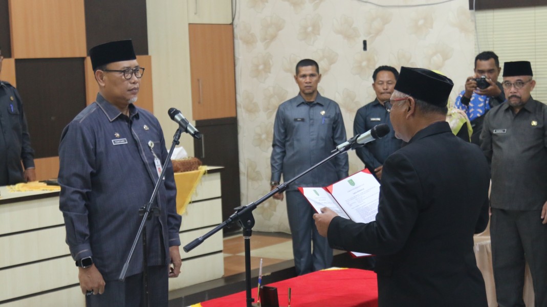 Bupati Inhil Lantik Pejabat Pimpinan Tinggi Pratama, Pejabat Administrator dan Pejabat Pengawas