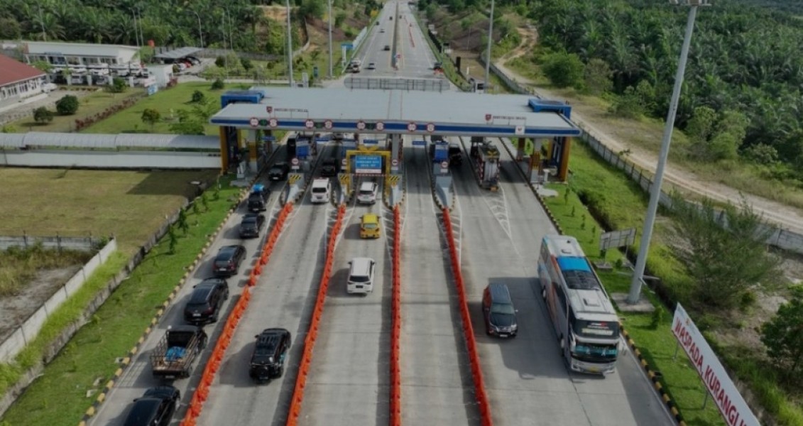 Volume Kendaraan di Jalan Tol Riau Meningkat Signifikan