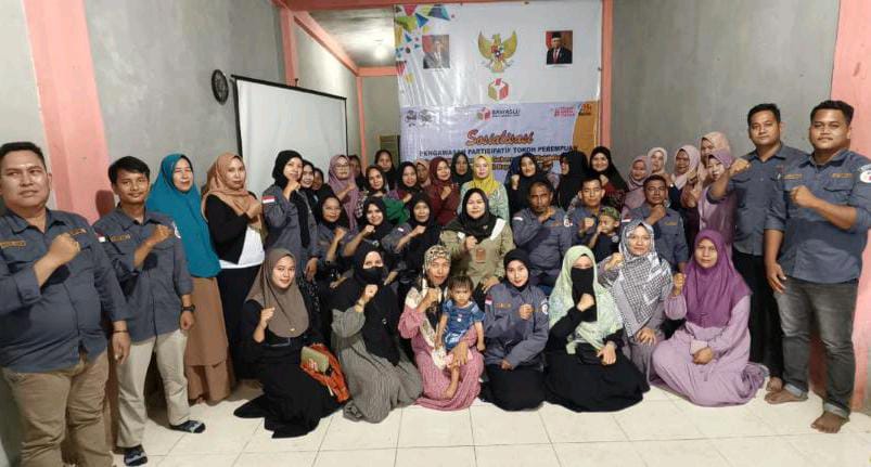 Panwaslu Bangko Pusako Gelar Sosialisasi Partisipatif Pemilih Pemula dan Wanita