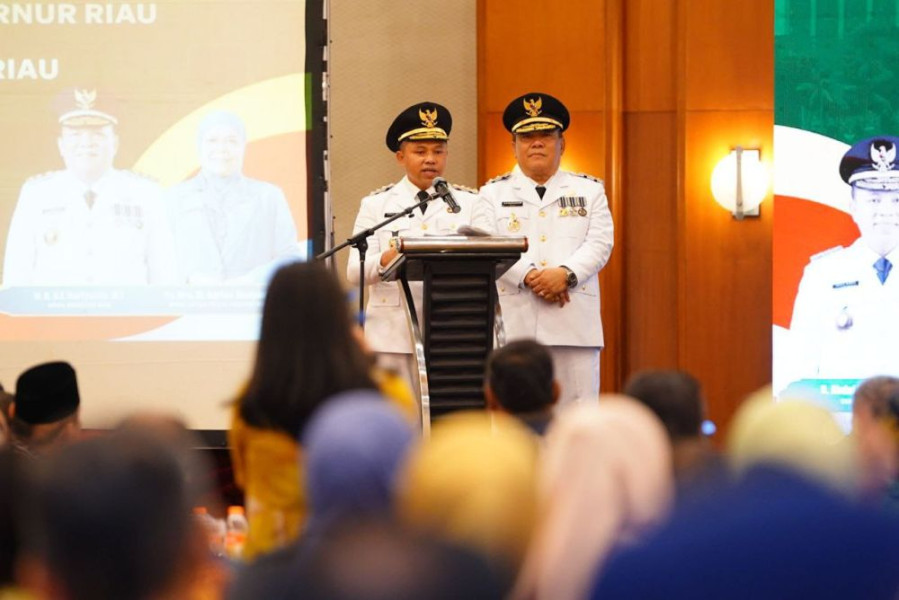 Resmi Dilantik Jadi Gubri, Abdul Wahid Sampaikan Program 100 Hari Kerja