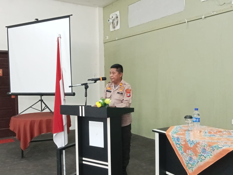 AKP Suwandi Jadi Narasumber Forum Pelatihan RT dan RW se-Kecamatan Kuindra
