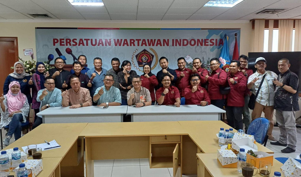 Kunjungan PWI Basel, Kesit B Handoyo Sampaikan Program-program PWI Jaya